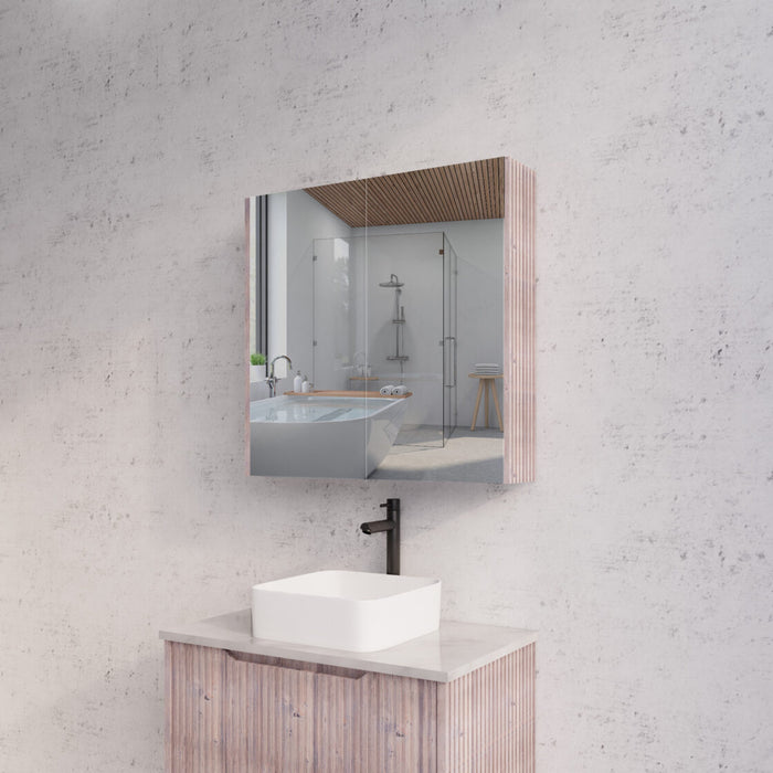 450-1500*720*150mm ABS Geneva Fluted Wall Hung Oak Timber White Oak Mirror Shaving Cabinet